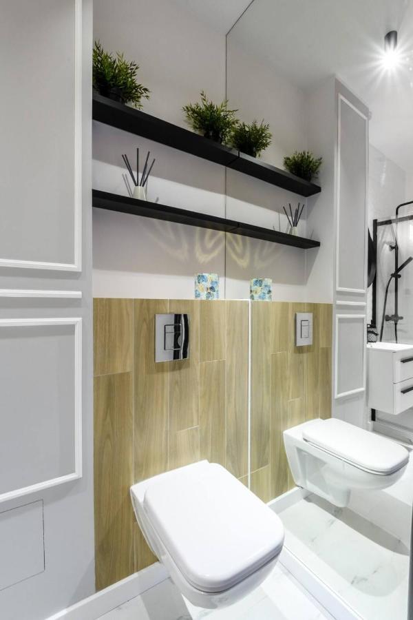 Andersa 10 By Homeprime Varsavia Esterno foto